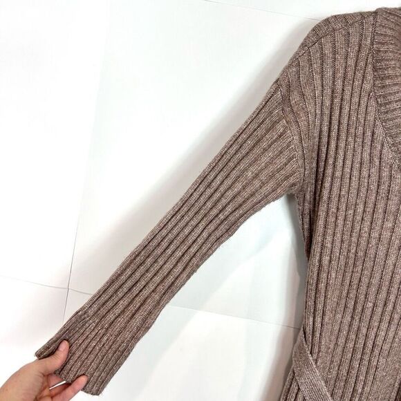 Tahari Midi Sweater Dress Small Brown Tan Ribbed Knit Long Sleeve Belted Fitted - Picture 11 of 16